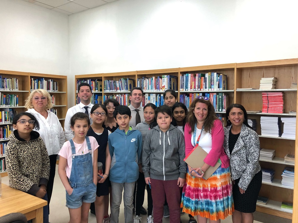 Nine middle school students from PS 153 Future Teachers’ Club visited the Brooklyn location of Touro’s Graduate School of Education on May 22. 